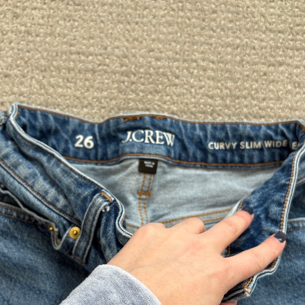 J. Crew Curvy Slim Wide Leg Jeans size 26. - Picture 3 of 4